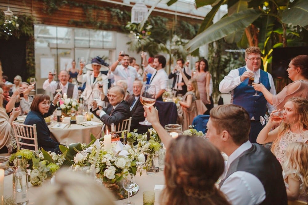 Wedding menu ideas, for creating menus that are unique and cater for every guests taste dietary needs.